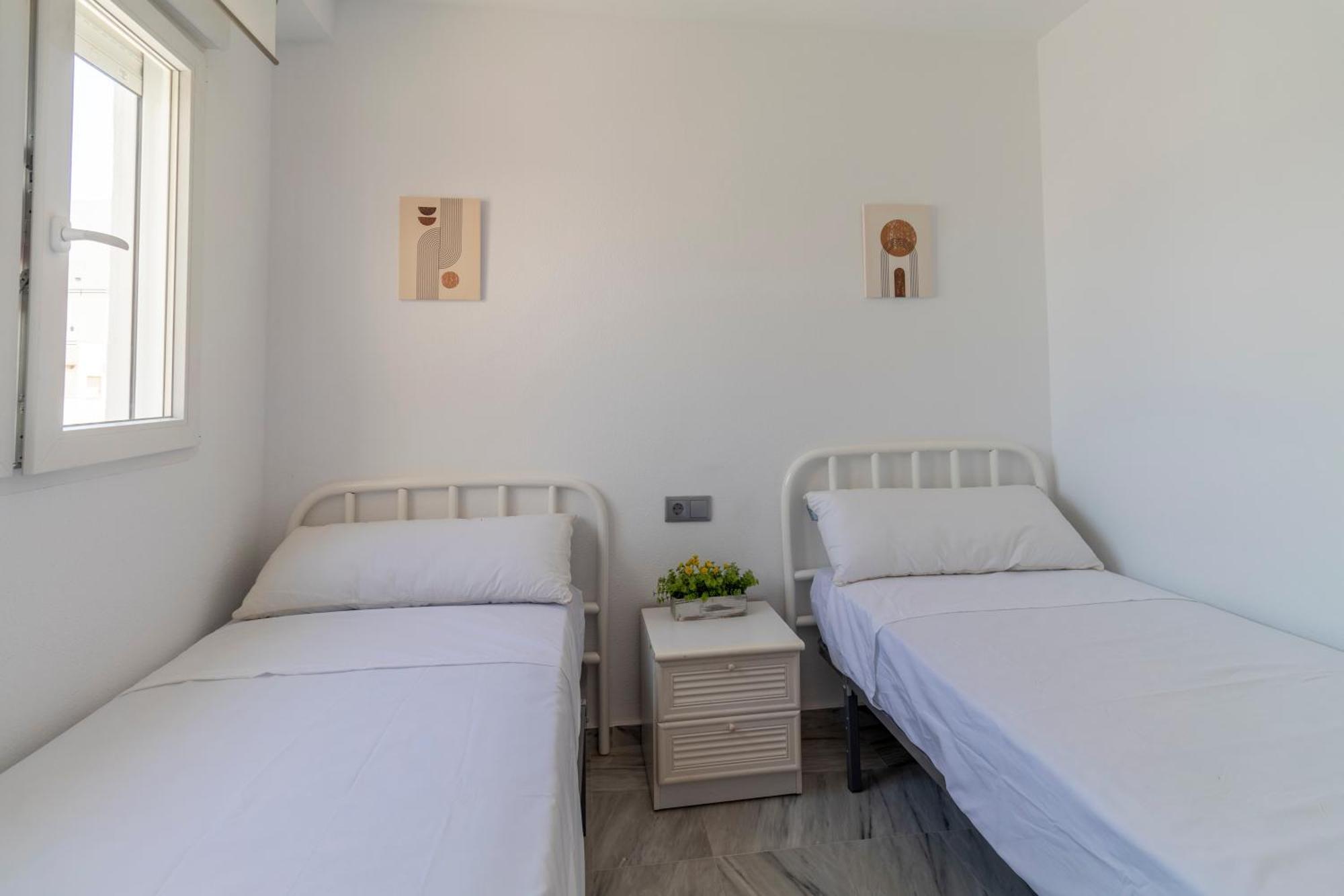 Rentitspain Moderno Apartamento Calaverde Frente Al Mar 살로브레나 외부 사진