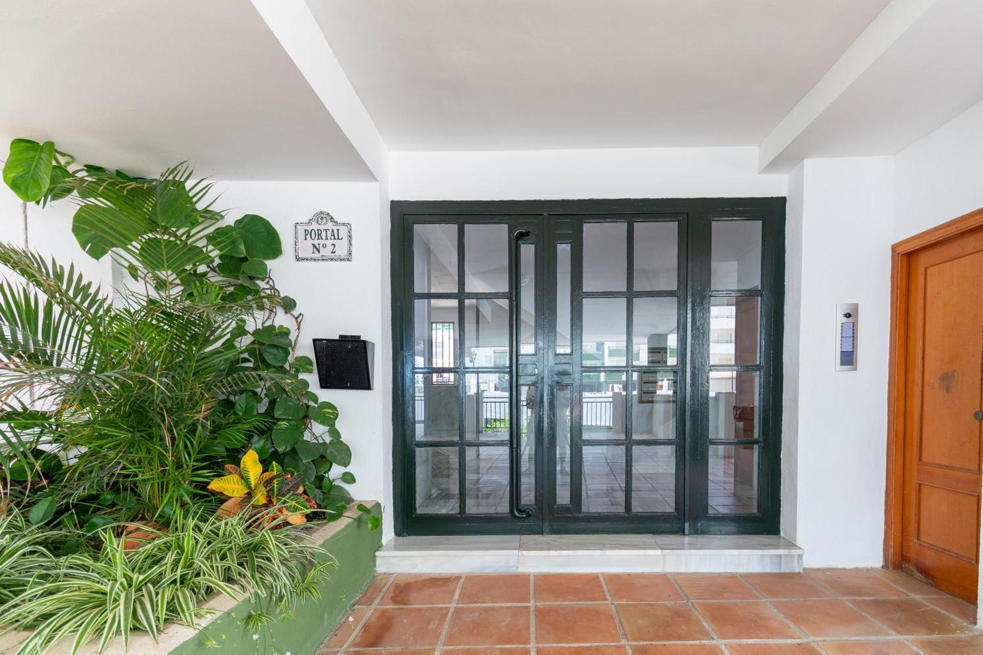 Rentitspain Moderno Apartamento Calaverde Frente Al Mar 살로브레나 외부 사진
